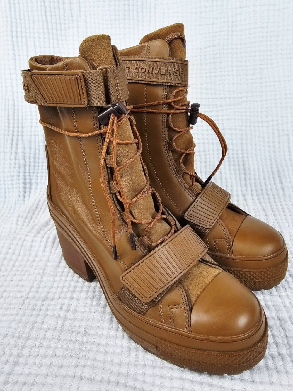 ✨Like New✨Converse Chuck Taylor GR82 Extra-High Platform Boot | Tan | Sz 8